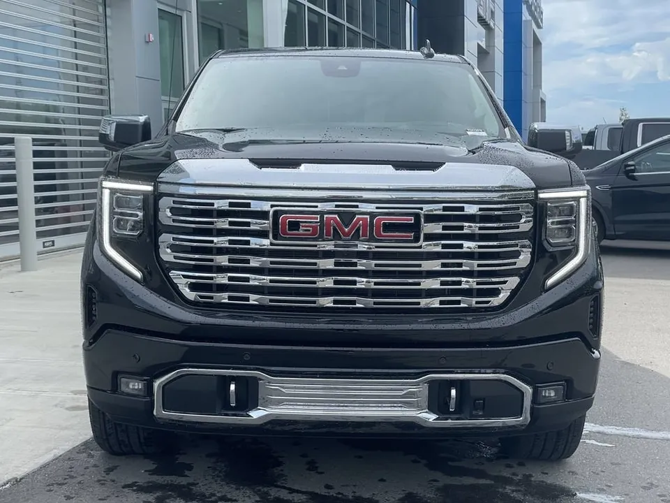 GMC Sierra 1500 2026 photo 2