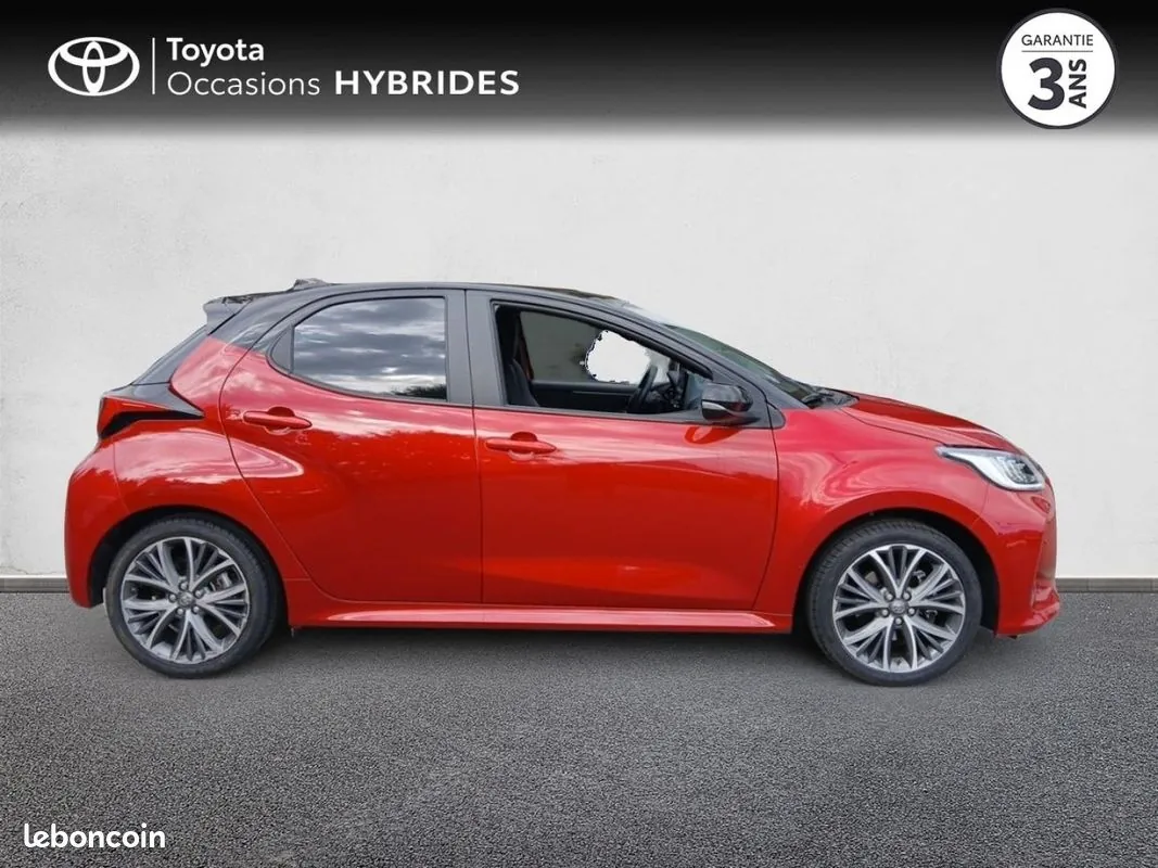 Toyota Yaris 2024 photo 4