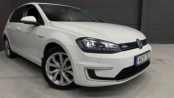 Volkswagen E-Golf 2015 photo 3