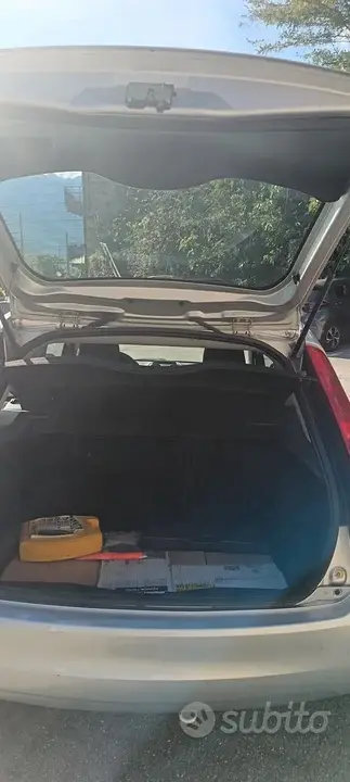Ford Fiesta 2006 photo 5