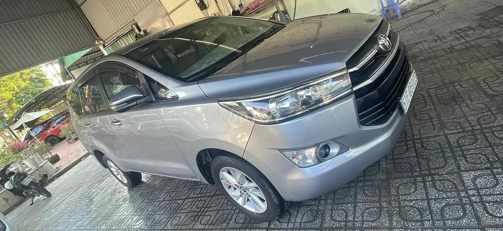 Toyota Innova 2016 photo 2