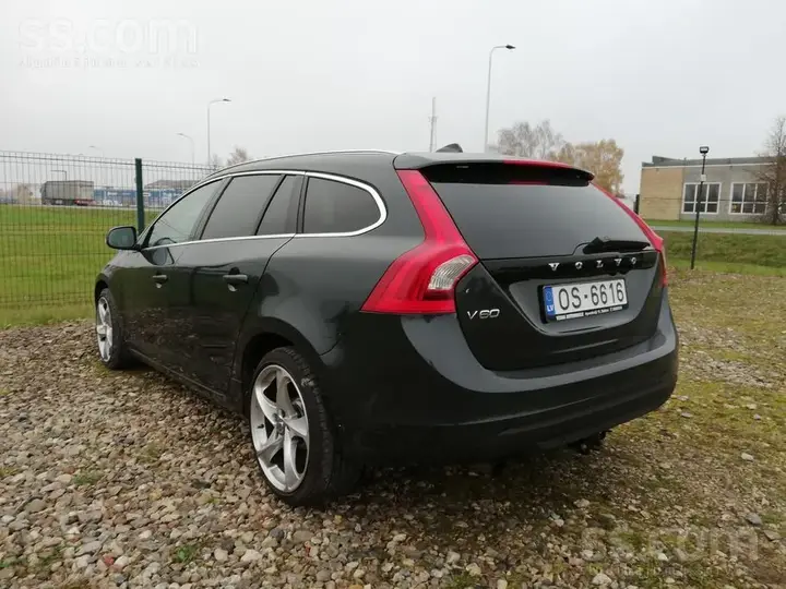 Volvo V60 2011 photo 4