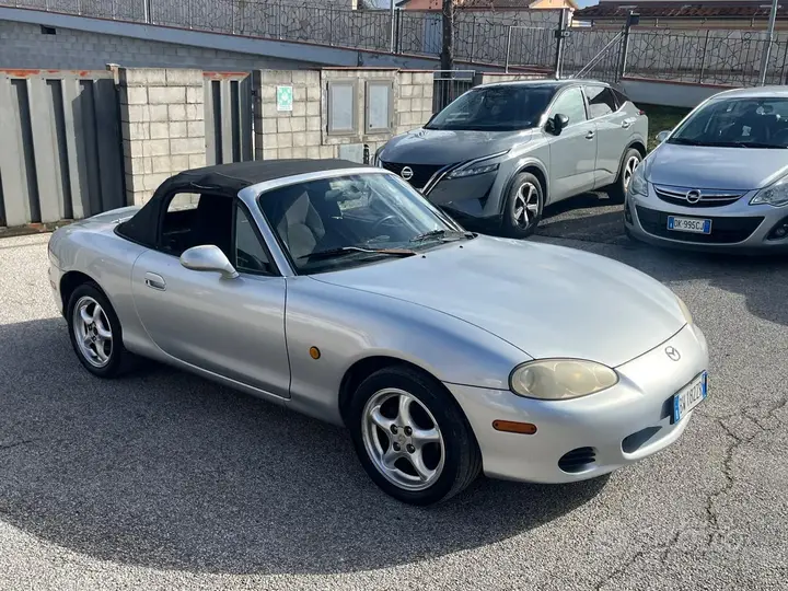 Mazda Mx-5 2001 photo 4