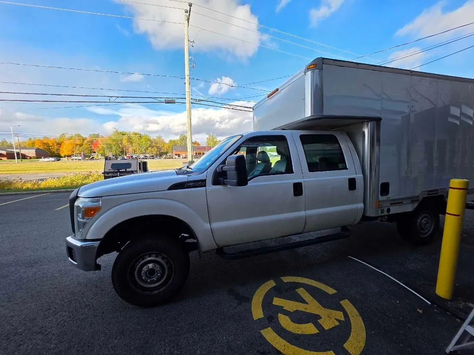 Ford F350 2012 photo 3