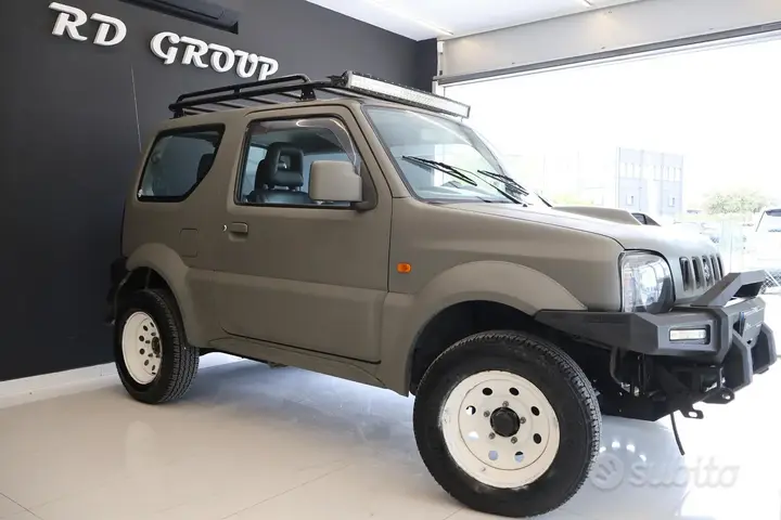 Suzuki Jimny 2006 photo 3