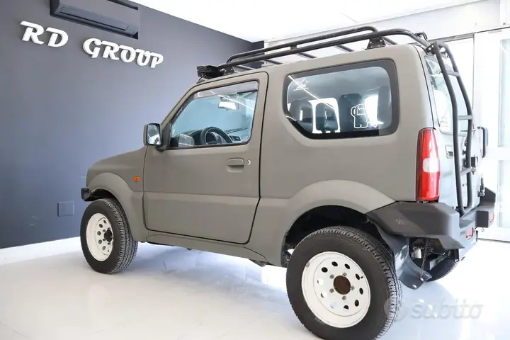 Suzuki Jimny 2006 photo 5