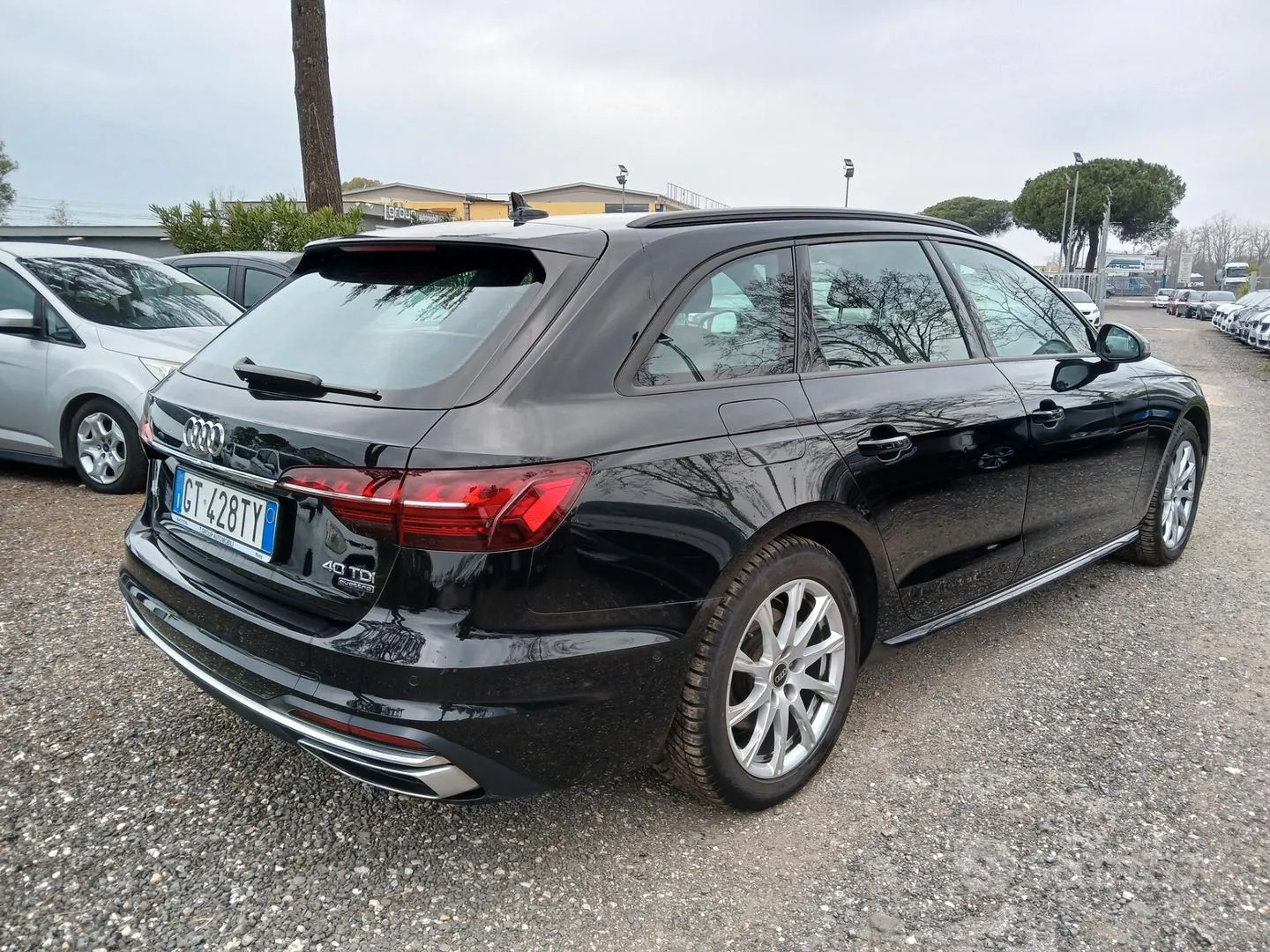 Audi A4 2024 photo 5
