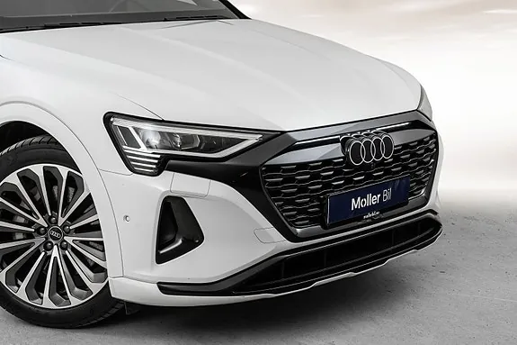 Audi Q8 E-Tron 2024 photo 3