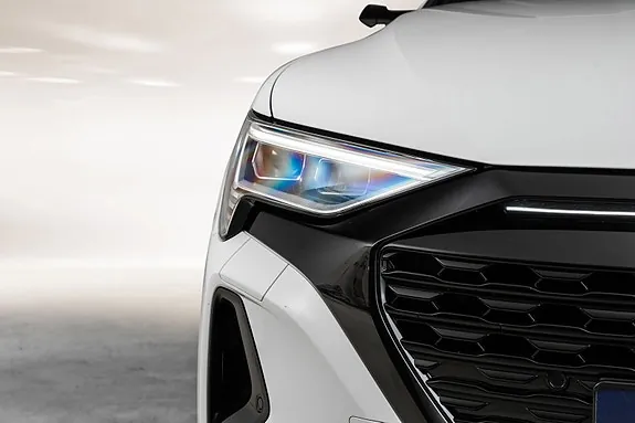 Audi Q8 E-Tron 2024 photo 5
