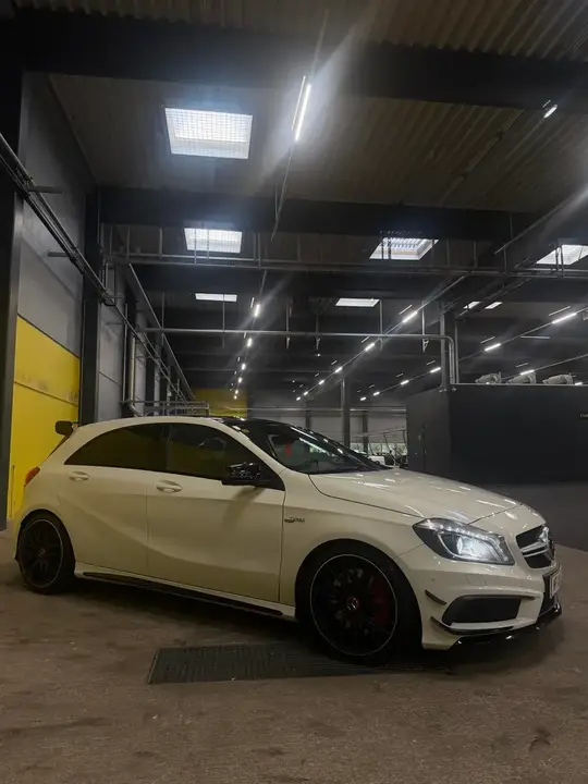 Mercedes-Benz A-Class 2013 photo 2