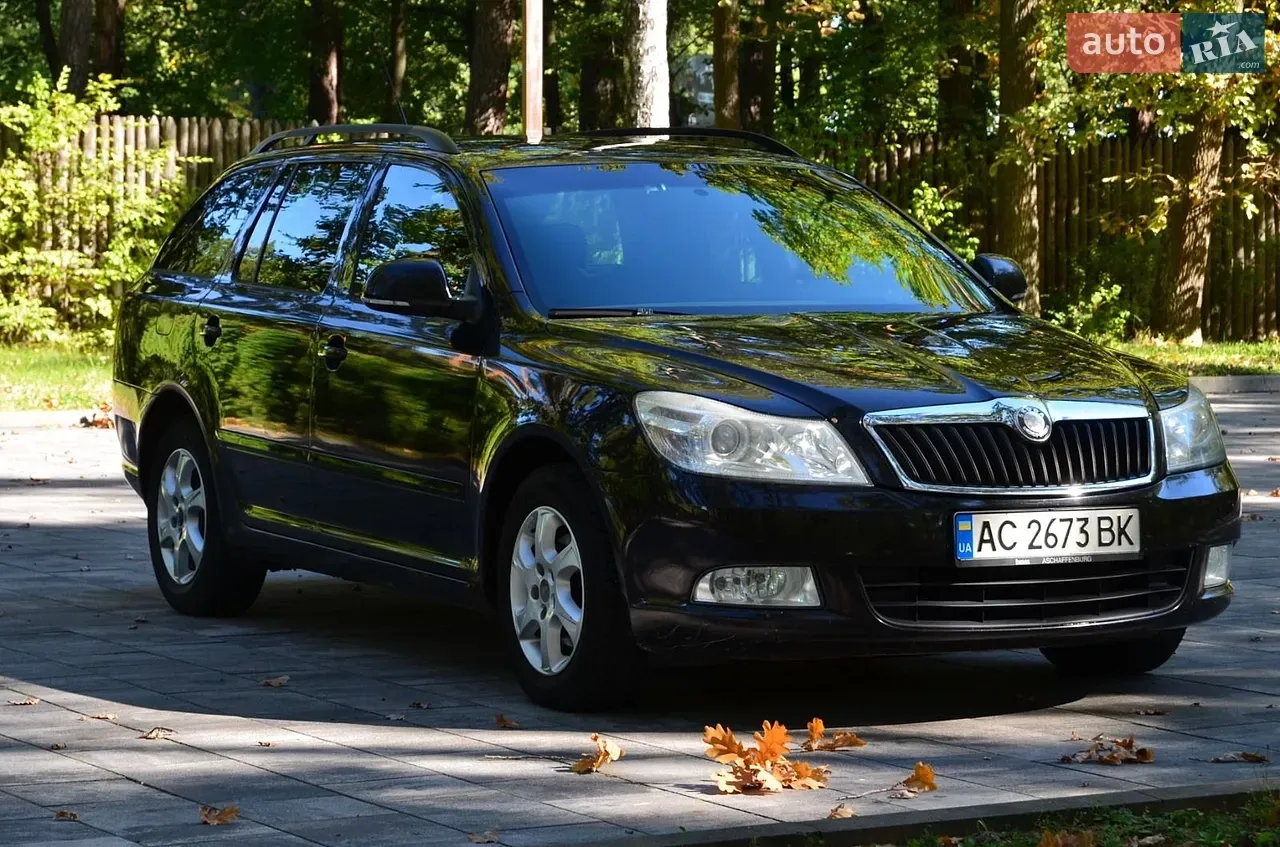 Skoda Octavia 2010 photo 3