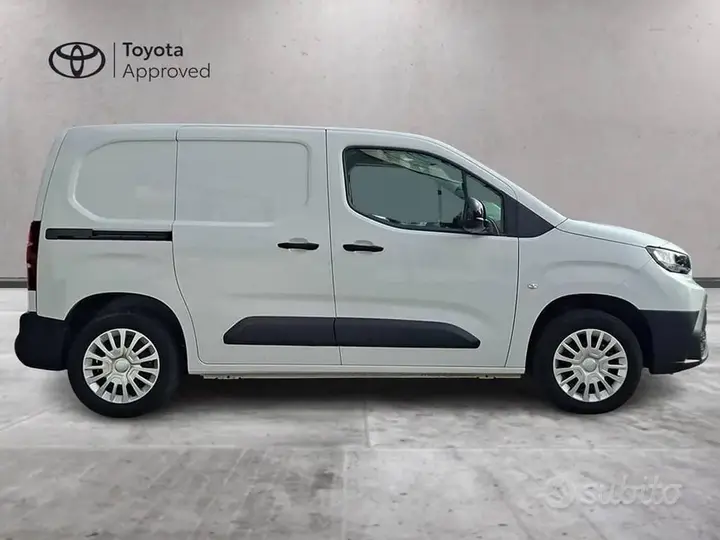 Toyota Proace City 2025 photo 4