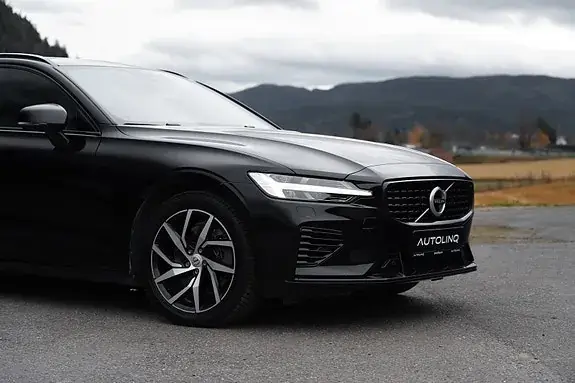 Volvo V60 2019 photo 2
