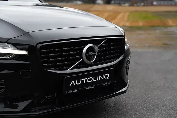 Volvo V60 2019 photo 3