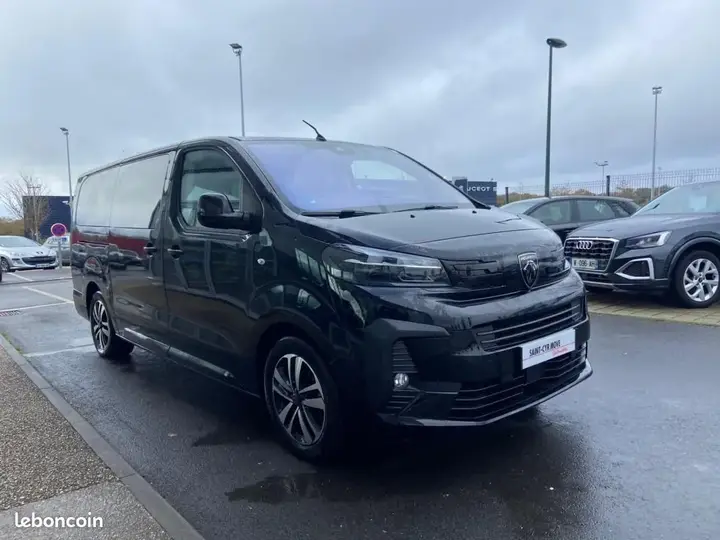 Peugeot Traveller 2024 photo 2