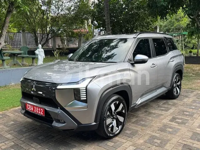 Mitsubishi Outlander 2026 photo 2