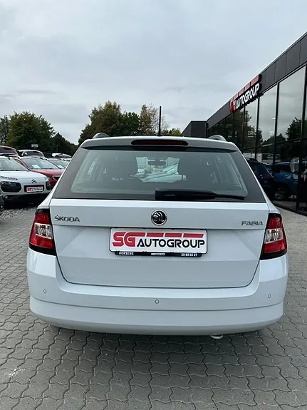 Skoda Fabia 2017 photo 4