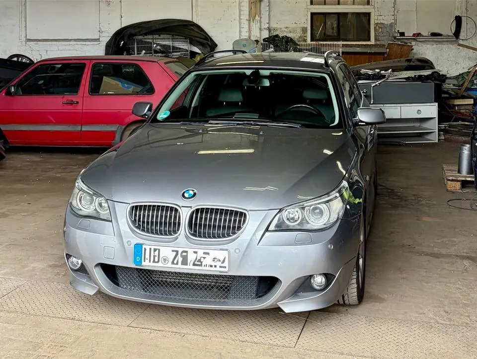 BMW E61