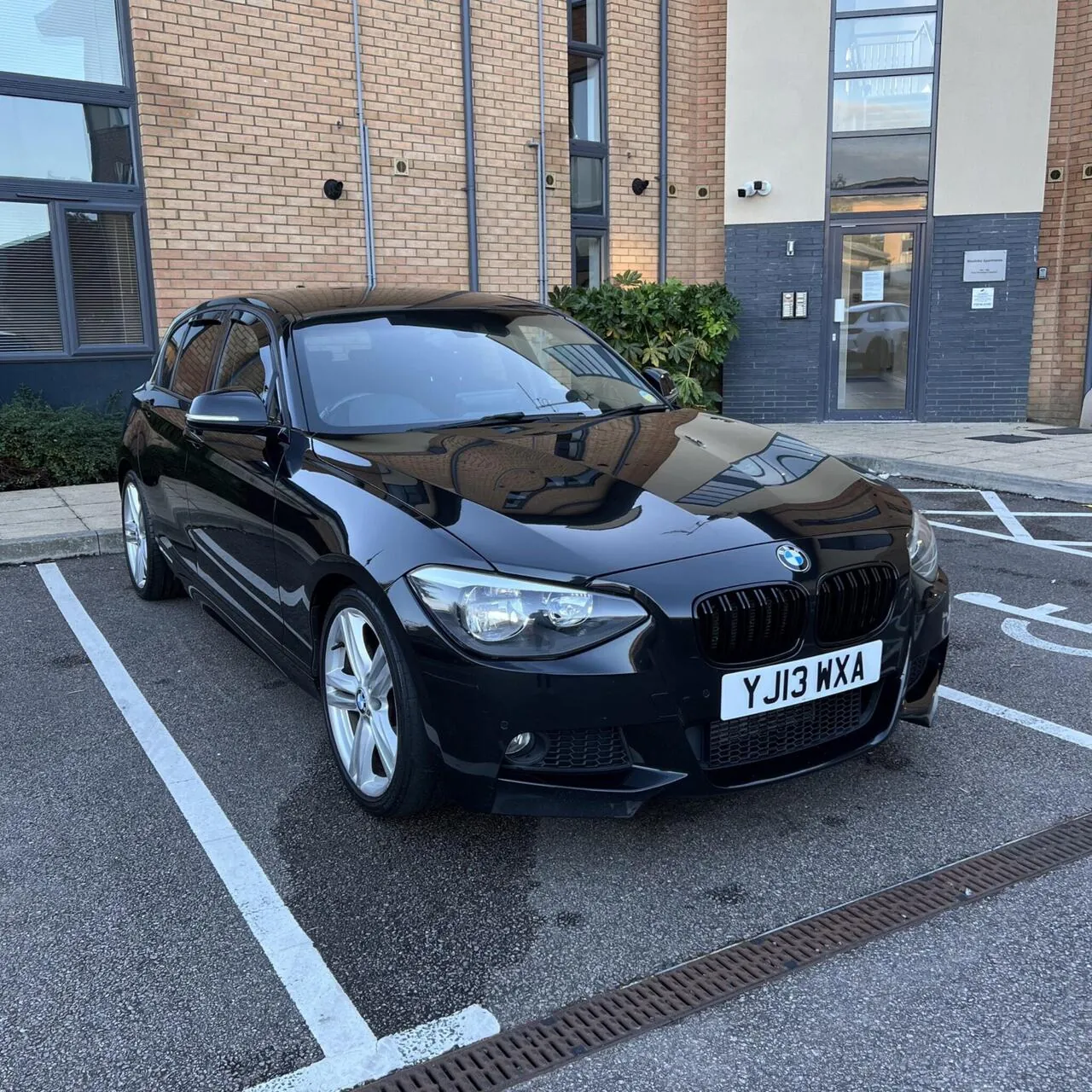 BMW 1 Series 2013 photo 2