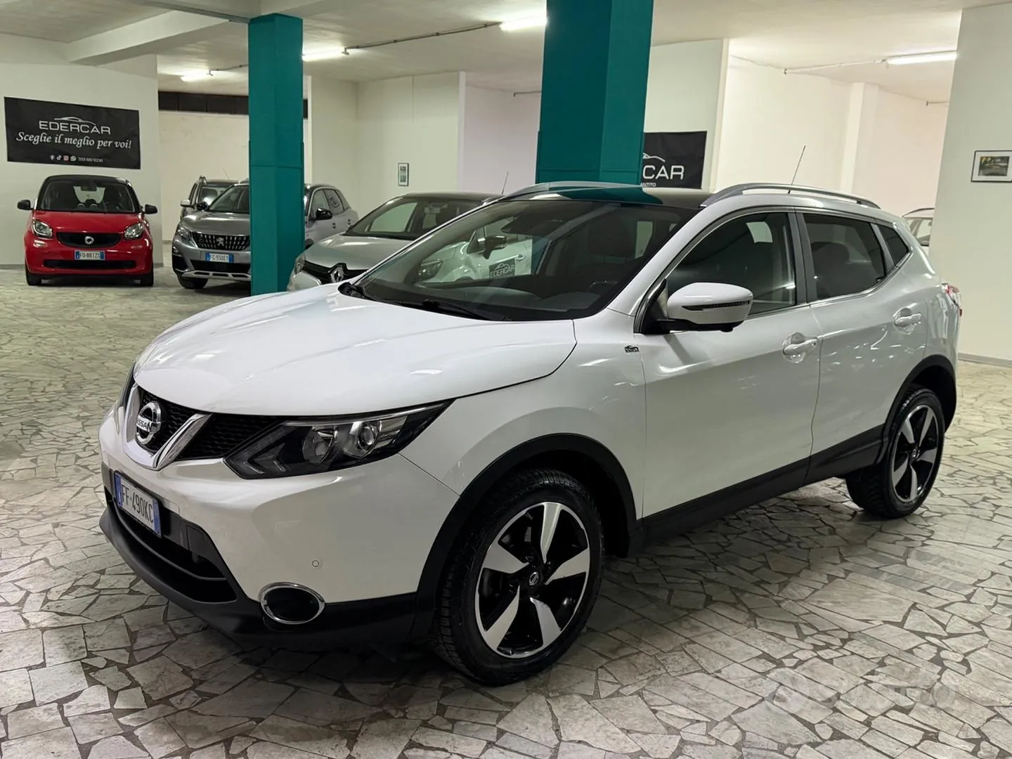 Nissan Qashqai 2016 photo 2