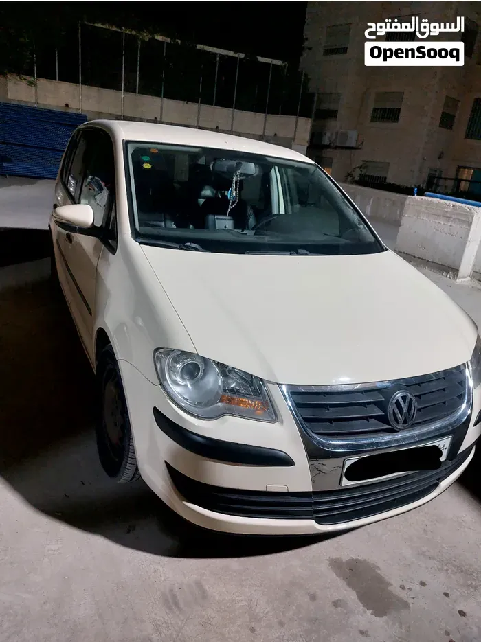 Volkswagen Touran 2009 photo 5