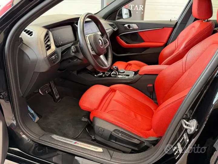 BMW 118D 2022 photo 3