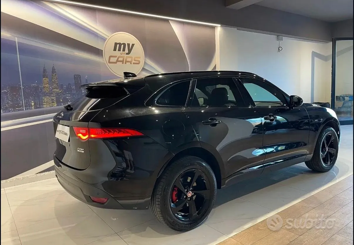 Jaguar F-Pace 2018 photo 5