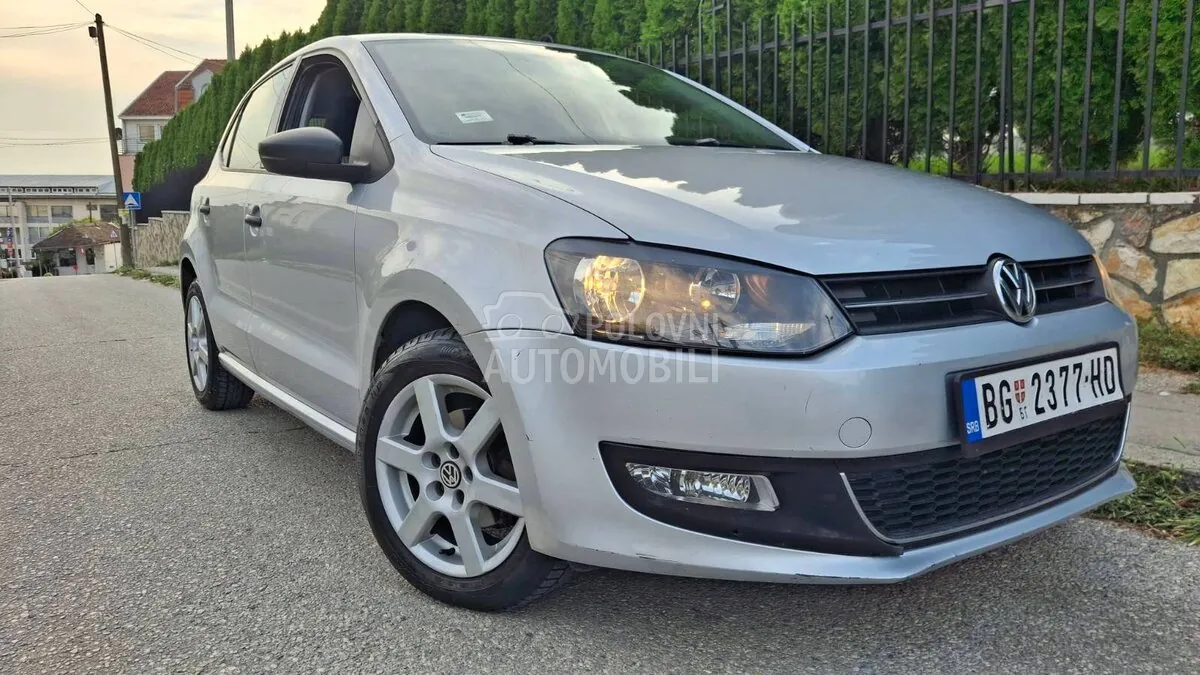 Volkswagen Polo 2010 photo 4