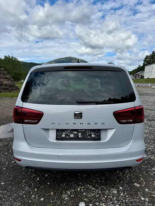 Seat Alhambra 2017 photo 3