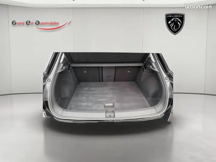 Volkswagen T-Roc 2023 photo 4