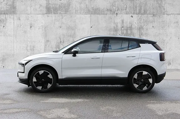 Volvo Ex30 2024 photo 4