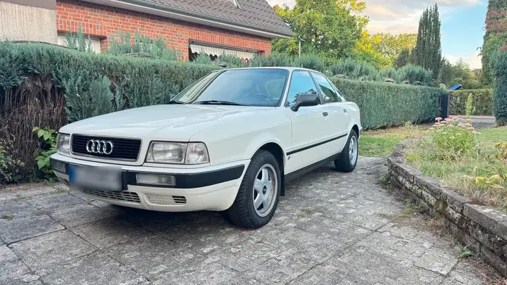 Audi 80