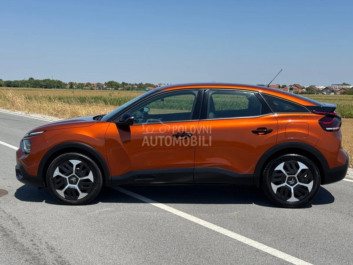 Citroen C4 2022 photo 2