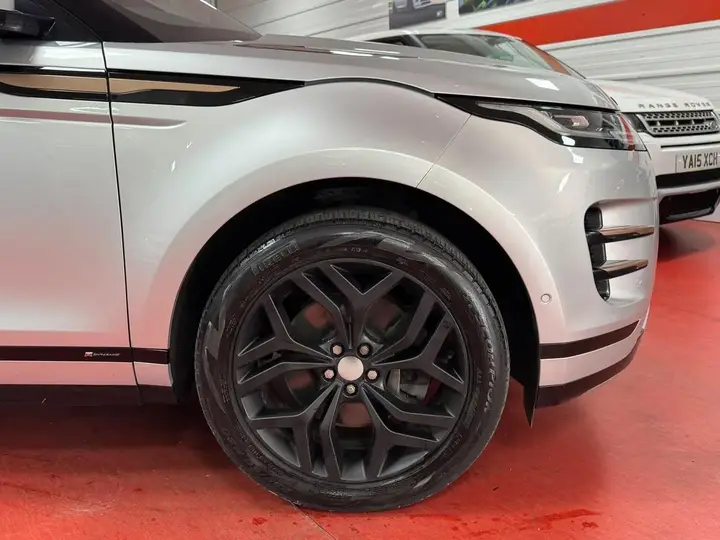 Land Rover Range Rover Evoque 2020 photo 4