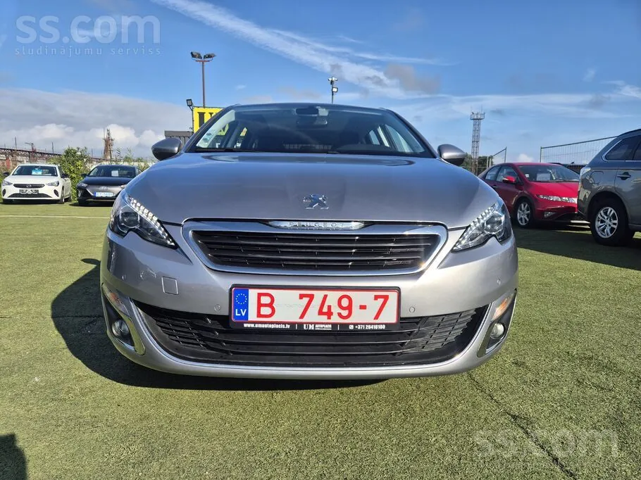 Peugeot 308 2016 photo 2