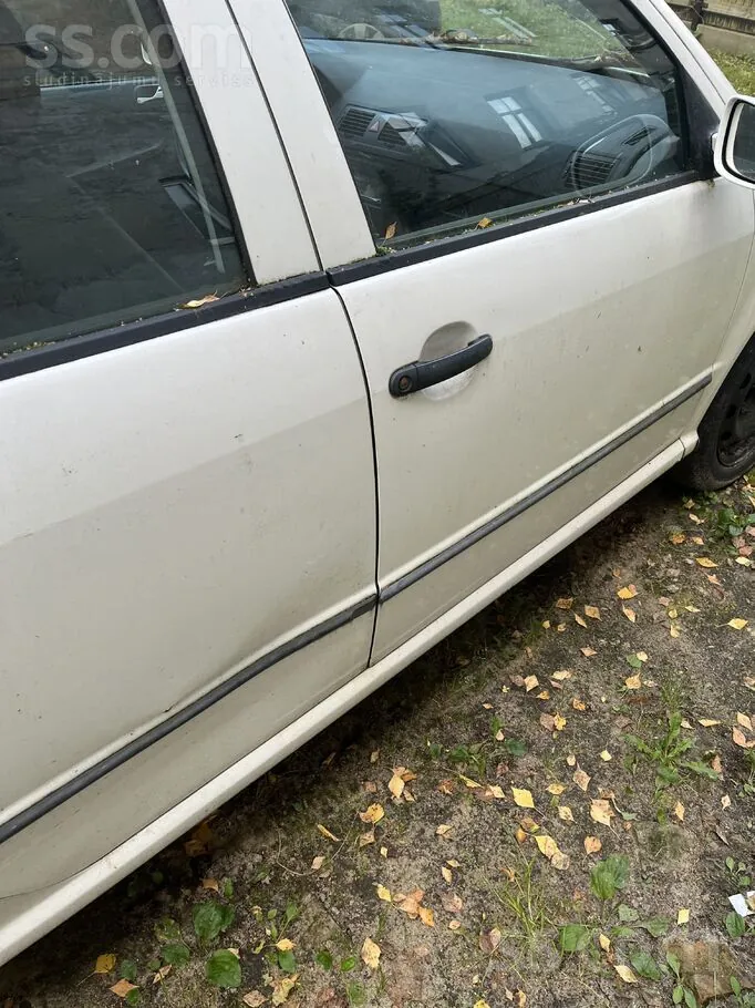 Skoda Fabia 2002 photo 5