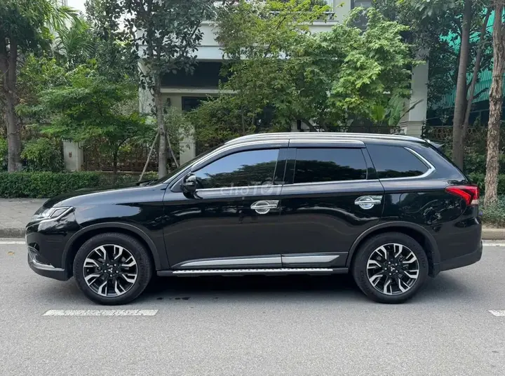 Mitsubishi Outlander 2021 photo 3