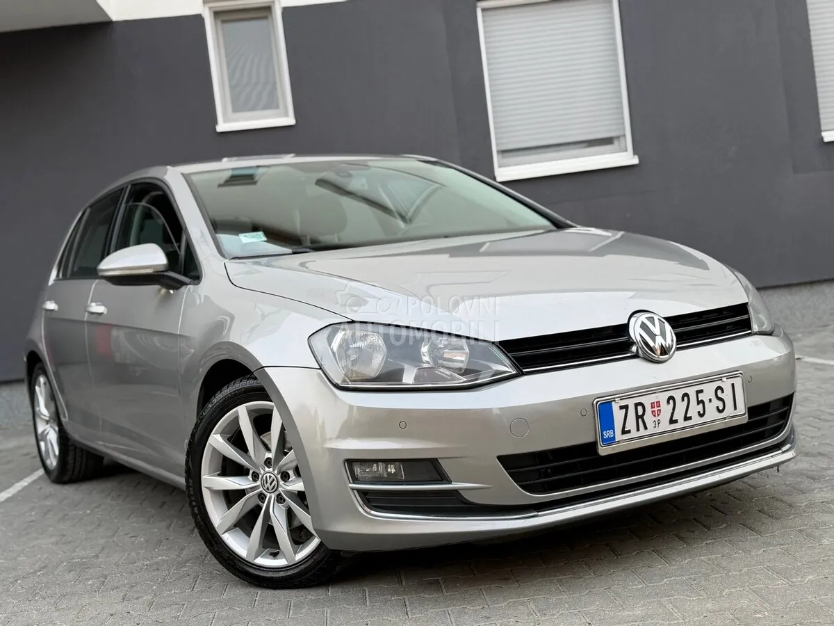 Volkswagen Golf 2013 photo 2