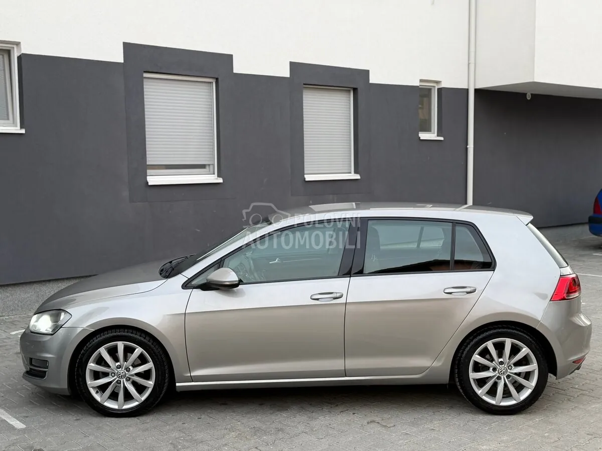 Volkswagen Golf 2013 photo 5