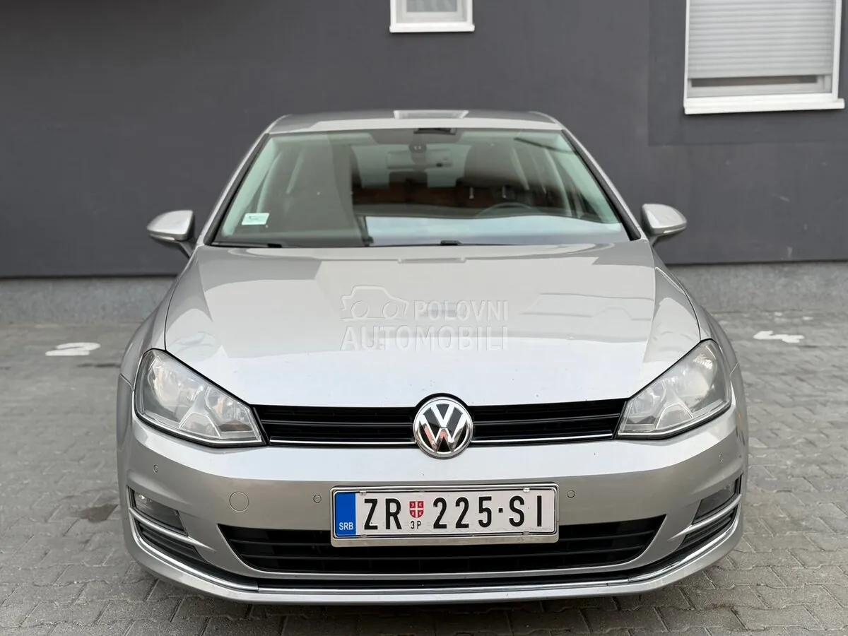 Volkswagen Golf 2013 photo 4