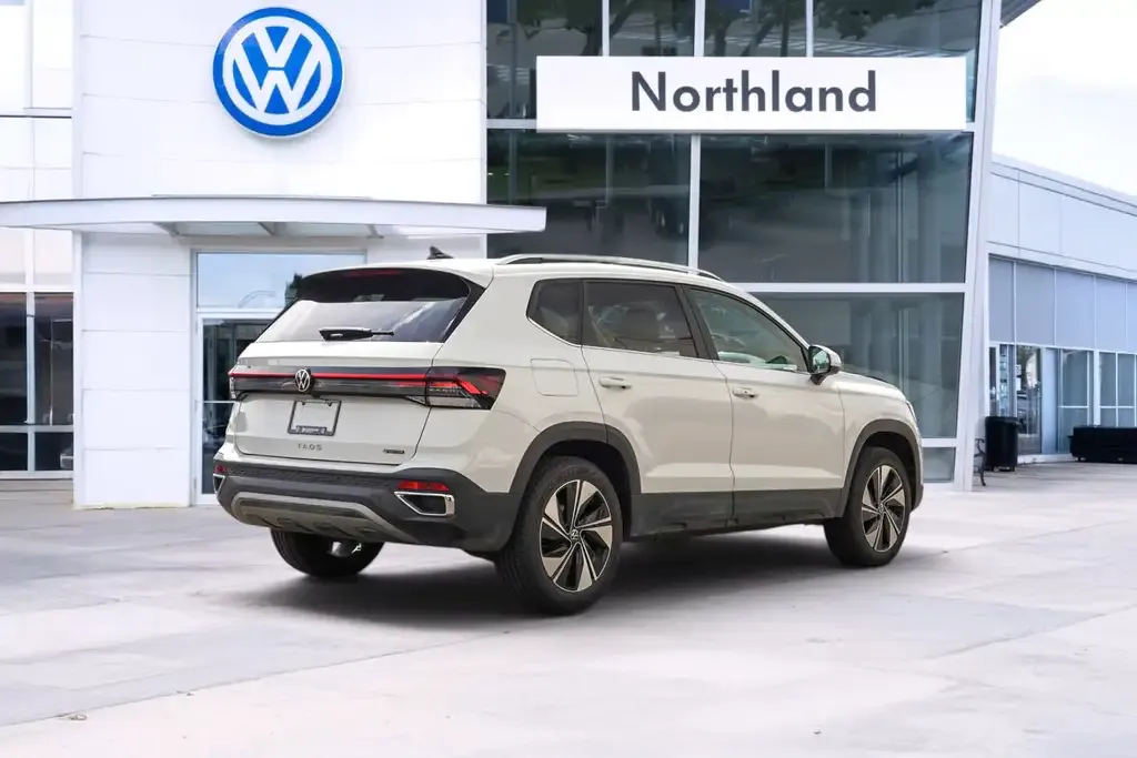 Volkswagen Taos 2026 photo 4