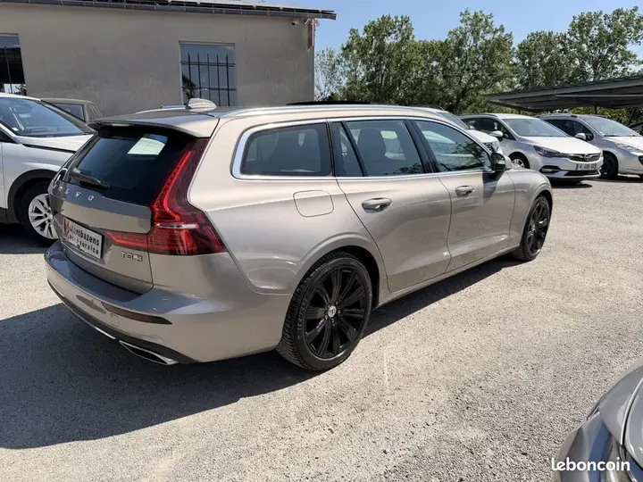 Volvo V60 2019 photo 4
