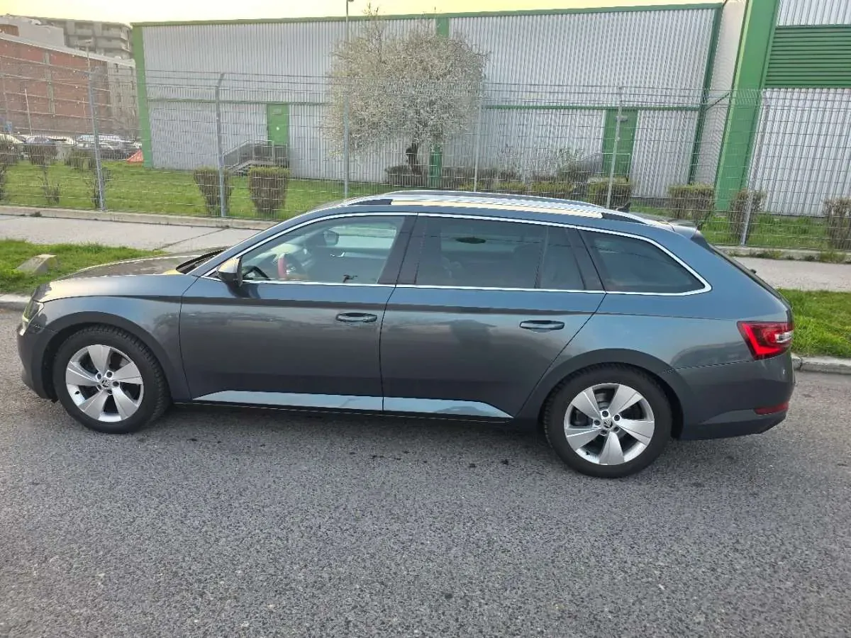 Skoda Superb 2016 photo 3