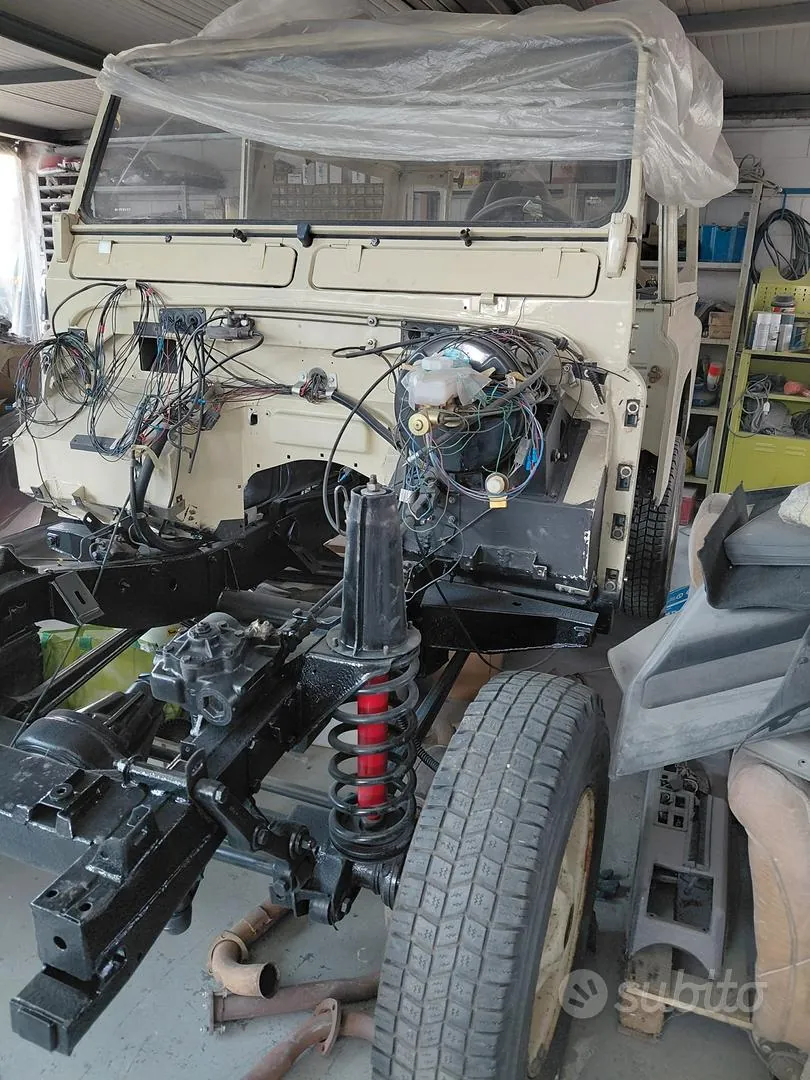 Land Rover Defender 1988 photo 2
