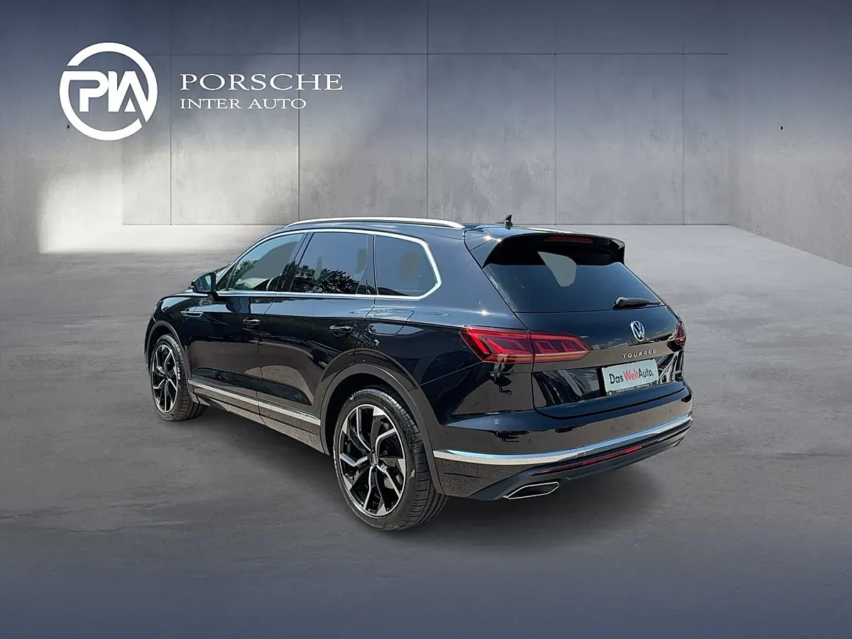 Volkswagen Touareg 2021 photo 3