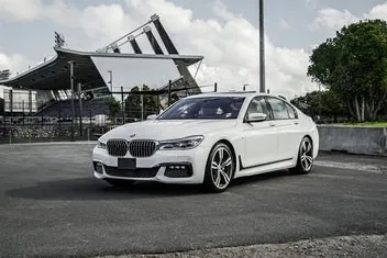 BMW 740I 2016 photo 4