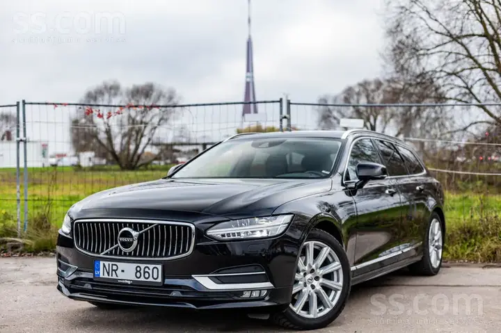 Volvo V90