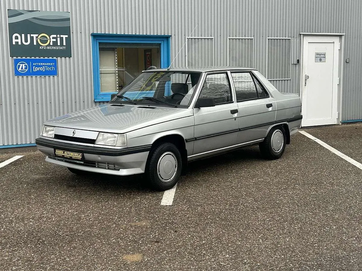Renault Sonstige