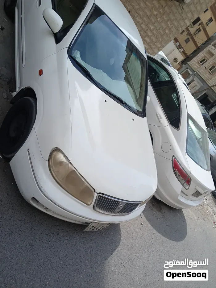 Nissan Sunny 2005 photo 2