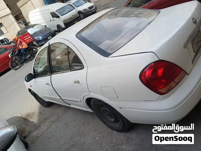 Nissan Sunny 2005 photo 3
